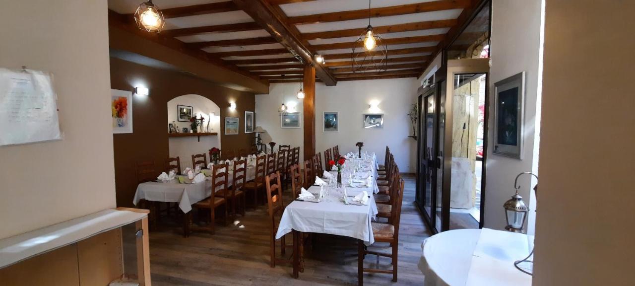 圣克莱门特餐饮酒店 Saint-Clement-sur-Valsonne 外观 照片