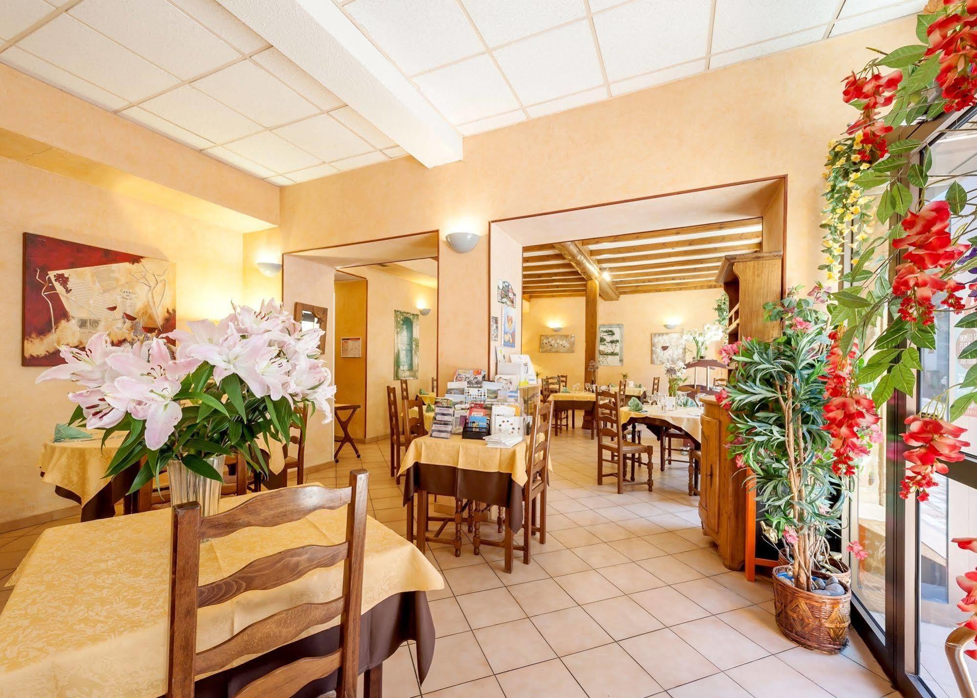 圣克莱门特餐饮酒店 Saint-Clement-sur-Valsonne 外观 照片